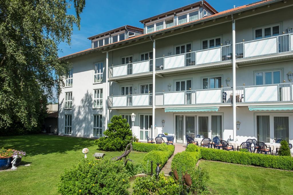 Hotel St. Martin Марктобердорф Экстерьер фото