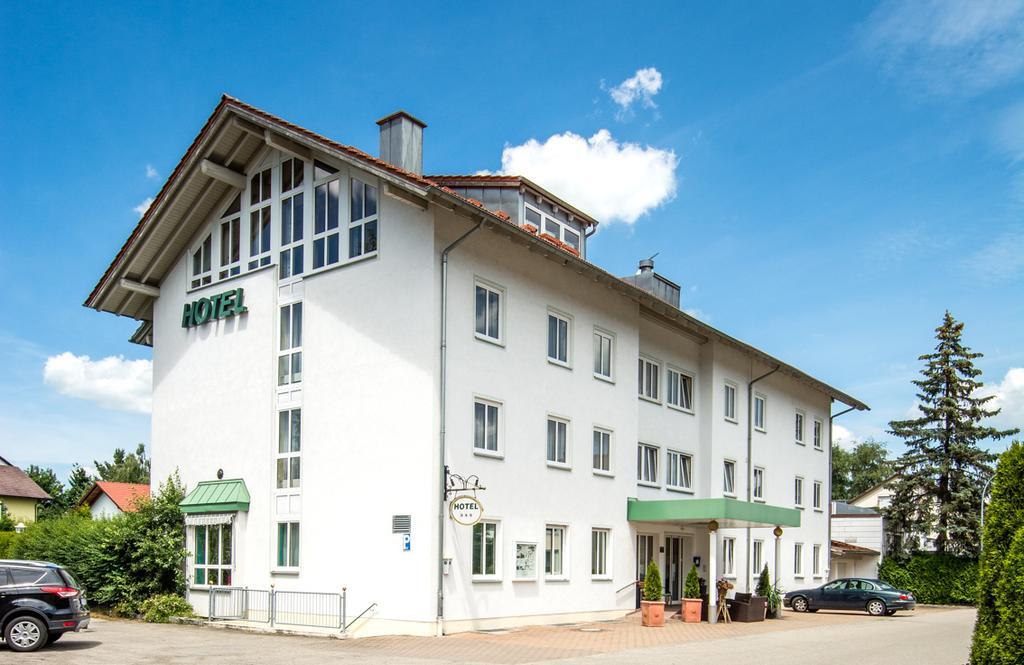 Hotel St. Martin Марктобердорф Экстерьер фото