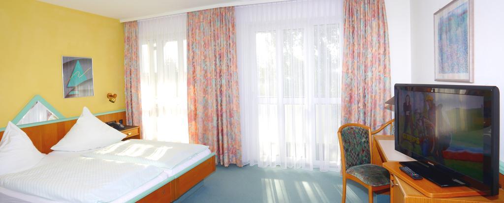 Hotel St. Martin Марктобердорф Номер фото